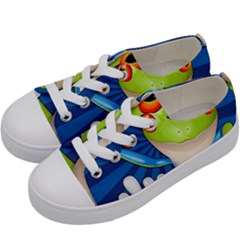 Tree Frog Bowling Kids  Low Top Canvas Sneakers by crcustomgifts