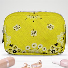 Grunge Yellow Bandana Make Up Pouch (small) by dressshop