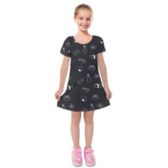 Greyscale Sushi Pattern Kids  Short Sleeve Velvet Dress by WensdaiAmbrose