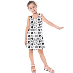 Xo Valentines Day Pattern Kids  Sleeveless Dress by Valentinaart