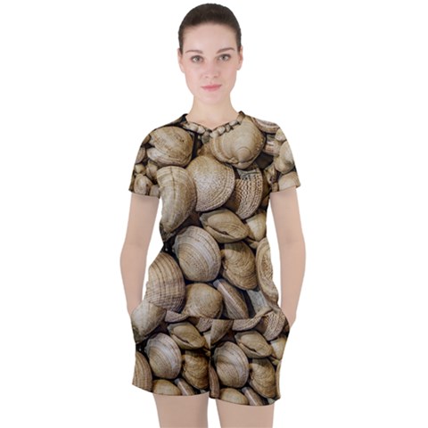 Shellfishs Photo Print Pattern Women s Tee And Shorts Set by dflcprintsclothing