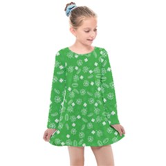 St Patricks Day Pattern Kids  Long Sleeve Dress by Valentinaart