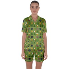 St Patricks Day Pattern Satin Short Sleeve Pyjamas Set by Valentinaart