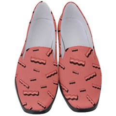 Funny Bacon Slices Pattern Infidel Vintage Red Meat Background  Women s Classic Loafer Heels by genx