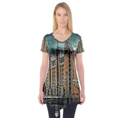 Architecture City Building Travel Short Sleeve Tunic  by Pakrebo