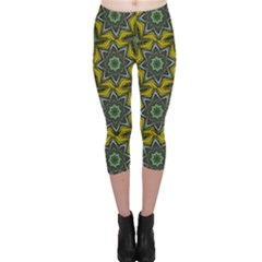 Seamless Wallpaper Digital Art Capri Leggings  by Pakrebo