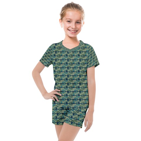 Stamping Heart Love Kids  Mesh Tee And Shorts Set by Bajindul