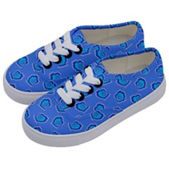 Surfer Pattern Kids  Classic Low Top Sneakers by bloomingvinedesign