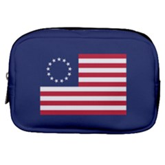 Betsy Ross Flag Usa America United States 1777 Thirteen Colonies Maga  Make Up Pouch (small) by snek