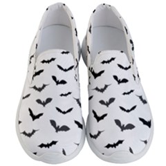 Bats Pattern Men s Lightweight Slip Ons by Sobalvarro