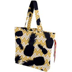 Ananas Chevrons Noir/jaune Drawstring Tote Bag by kcreatif