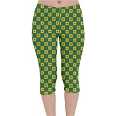 Df Green Domino Velvet Capri Leggings  by deformigo