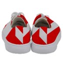 Diving flag Kids  Low Top Canvas Sneakers View4