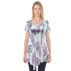 Vector Illustration Seamless Multicolored Pattern Feathers Birds Short Sleeve Tunic  by Vaneshart