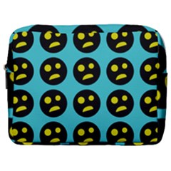 005 - Ugly Smiley With Horror Face - Scary Smiley Make Up Pouch (large) by DinzDas