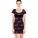 Yeah Word Motif Print Pattern Short Sleeve Bodycon Dress View1