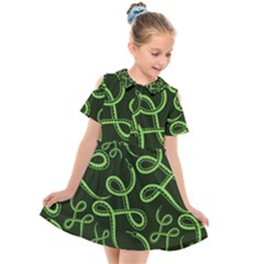 Snakes Seamless Pattern Kids  Short Sleeve Shirt Dress by Amaryn4rt