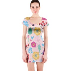 Tekstura-fon-tsvety-berries-flowers-pattern-seamless Short Sleeve Bodycon Dress by Sobalvarro