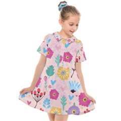 Tekstura-fon-tsvety-berries-flowers-pattern-seamless Kids  Short Sleeve Shirt Dress by Sobalvarro