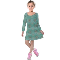 Beautiful Flowers Of Wood In The Starry Night Kids  Long Sleeve Velvet Dress by pepitasart