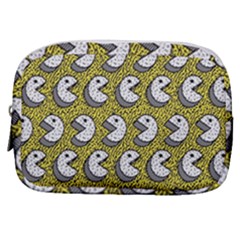 Memphis-seamless4-[converted5]redbubble8192 Make Up Pouch (small) by elchino