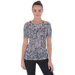 Comb Shoulder Cut Out Short Sleeve Top by nateshop