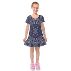 Kaleidoscope Geometric Pattern Geometric Shapes Kids  Short Sleeve Velvet Dress by Ravend