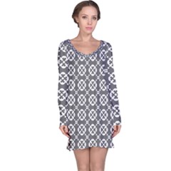 Pattern 289 Long Sleeve Nightdress by GardenOfOphir