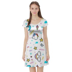 Unicorns-rainbows-seamless-pattern Short Sleeve Skater Dress by Salman4z