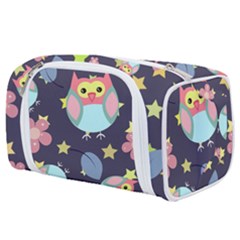 Owl-stars-pattern-background Toiletries Pouch by Salman4z