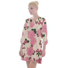 Floral Vintage Flowers Open Neck Shift Dress by Dutashop