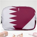 Heart-love-flag-qatar Make Up Pouch (Small) View1