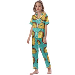 Taco-drawing-background-mexican-fast-food-pattern Kids  Satin Short Sleeve Pajamas Set by Ket1n9