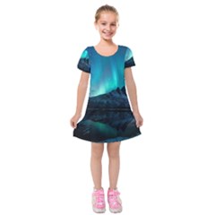 Aurora Borealis Mountain Reflection Kids  Short Sleeve Velvet Dress by Grandong