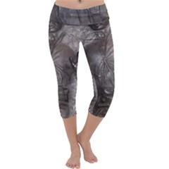 Han Solo In Carbonite Capri Yoga Leggings by Sarkoni