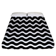 Wave Pattern Wavy Halftone Fitted Sheet (california King Size) by Maspions