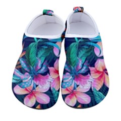 Hawaiian Flowers Hawaii Men s Sock-style Water Shoes by Cemarart