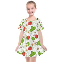 Strawberry Fruit Pattern Leaves Kids  Smock Dress by Sabxi