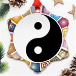 Yin Yang Eastern Asian Philosophy Snowflake Ornament (Two Sides) Front