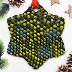 Lizard Animal Skin Ornament (snowflake) by BangZart