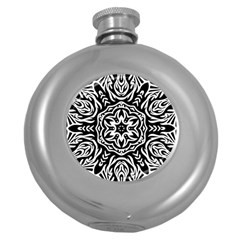 Pattern Star Design Texture Round Hip Flask (5 Oz) by Pakrebo