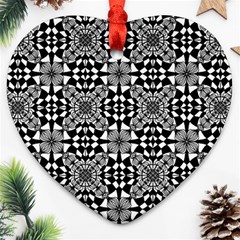 Fabric Geometric Shape Ornament (heart) by HermanTelo