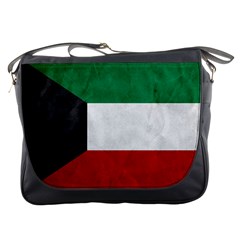 Grunge Kuwait Flag Messenger Bag by trulycreative