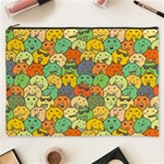 Seamless Pattern With Doodle Bunny Cosmetic Bag (XXXL) Front