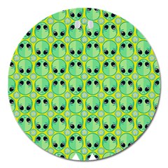 Alien Pattern- Magnet 5  (round) by Ket1n9