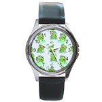 Cute Green Frogs Seamless Pattern Round Metal Watch Front